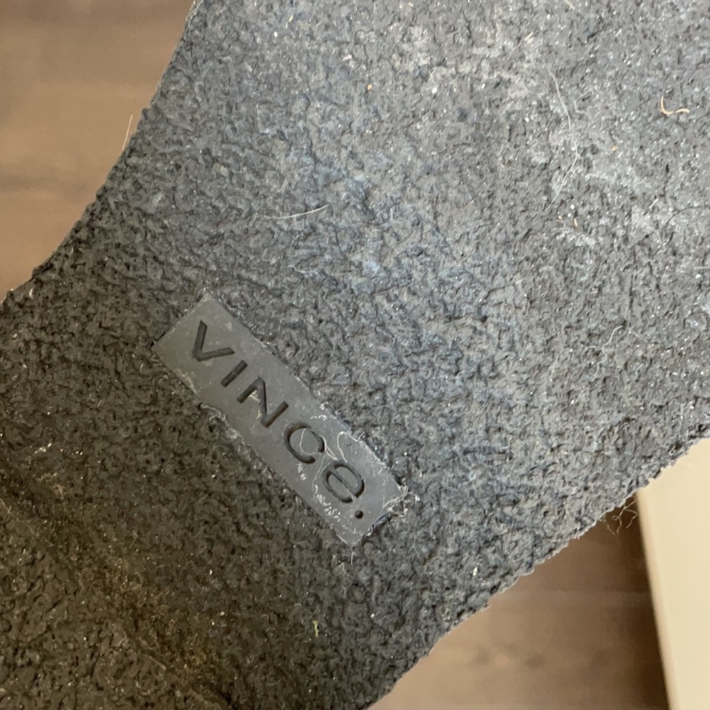 Vince Black Chelsea Boots - Picture 6 of 6